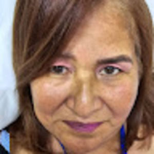 Meet your Posher, Yolanda